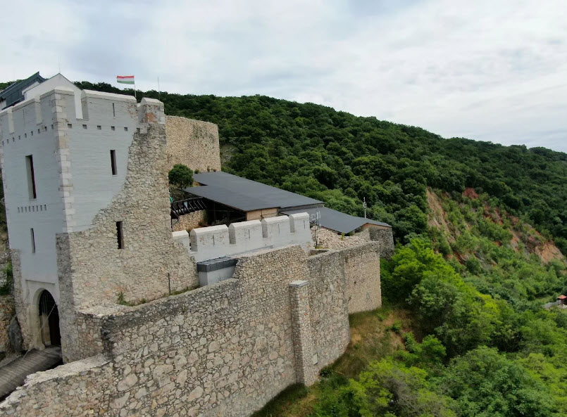 Csókakő Castle, Hungary